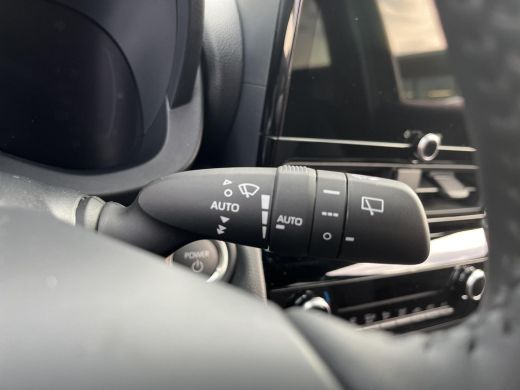 Toyota Yaris Cross 1.5 Hybrid 130 Dynamic | Uit voorraad leverbaar | ActivLease financial lease