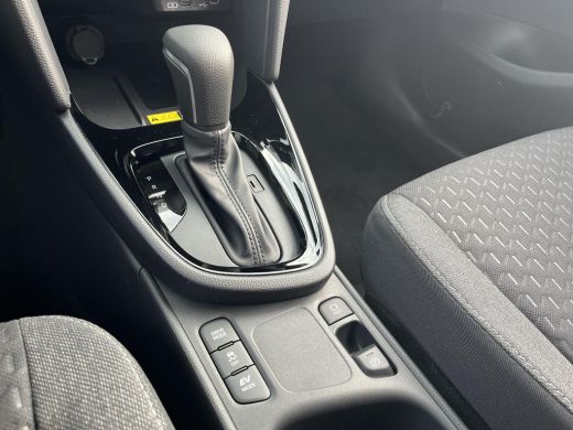 Toyota Yaris Cross 1.5 Hybrid 130 Dynamic | Uit voorraad leverbaar | ActivLease financial lease