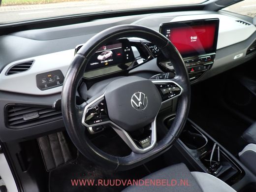 Volkswagen ID.3 First Max 58kWh 92%SOH ACC/PANODAK/MASSAGE/TREKHAAK/HEADUP ActivLease financial lease