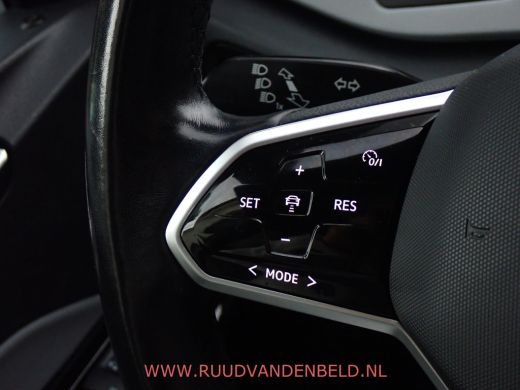 Volkswagen ID.3 First Max 58kWh 92%SOH ACC/PANODAK/MASSAGE/TREKHAAK/HEADUP ActivLease financial lease