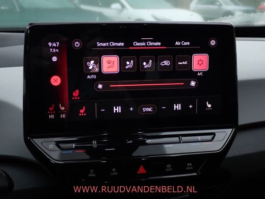 Volkswagen ID.3 First Max 58kWh 92%SOH ACC/PANODAK/MASSAGE/TREKHAAK/HEADUP ActivLease financial lease