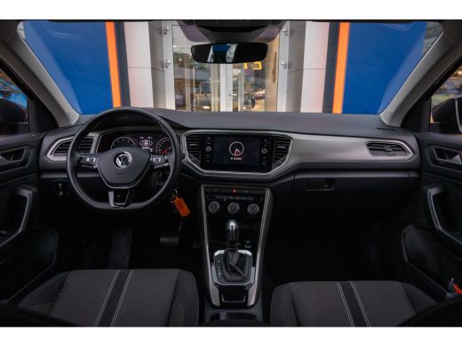 Volkswagen T-Roc 1.5 TSI Style | Cruise control adaptief | Apple Carplay/Android Auto | Navigatie | Parkeersensor ... ActivLease financial lease