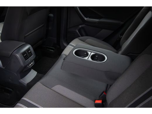 Volkswagen T-Roc 1.5 TSI Style | Cruise control adaptief | Apple Carplay/Android Auto | Navigatie | Parkeersensor ... ActivLease financial lease