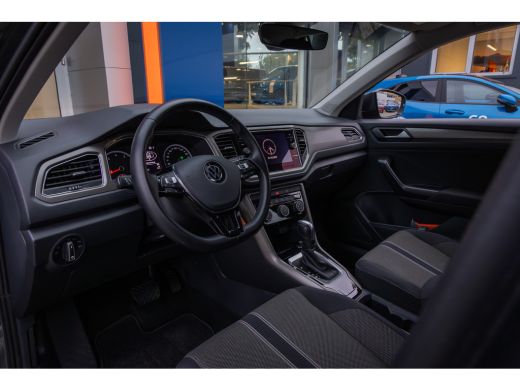 Volkswagen T-Roc 1.5 TSI Style | Cruise control adaptief | Apple Carplay/Android Auto | Navigatie | Parkeersensor ... ActivLease financial lease
