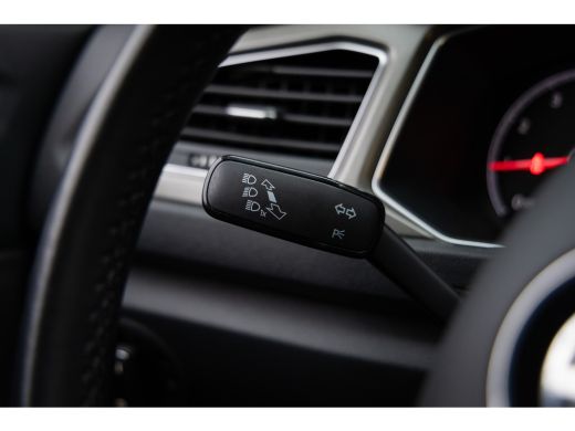 Volkswagen T-Roc 1.5 TSI Style | Cruise control adaptief | Apple Carplay/Android Auto | Navigatie | Parkeersensor ... ActivLease financial lease