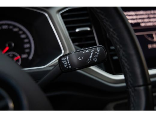 Volkswagen T-Roc 1.5 TSI Style | Cruise control adaptief | Apple Carplay/Android Auto | Navigatie | Parkeersensor ... ActivLease financial lease