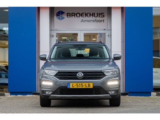 Volkswagen T-Roc 1.5 TSI Style | Cruise control adaptief | Apple Carplay/Android Auto | Navigatie | Parkeersensor ... ActivLease financial lease