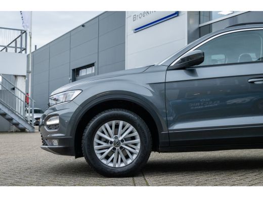 Volkswagen T-Roc 1.5 TSI Style | Cruise control adaptief | Apple Carplay/Android Auto | Navigatie | Parkeersensor ... ActivLease financial lease