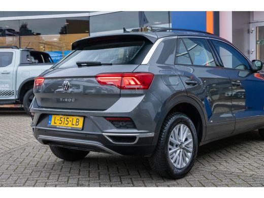 Volkswagen T-Roc 1.5 TSI Style | Cruise control adaptief | Apple Carplay/Android Auto | Navigatie | Parkeersensor ... ActivLease financial lease