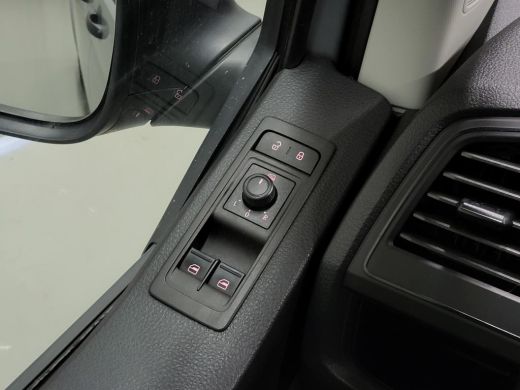 Volkswagen Transporter 2.0TSI 150pk L2/H1 Benzine! ActivLease financial lease