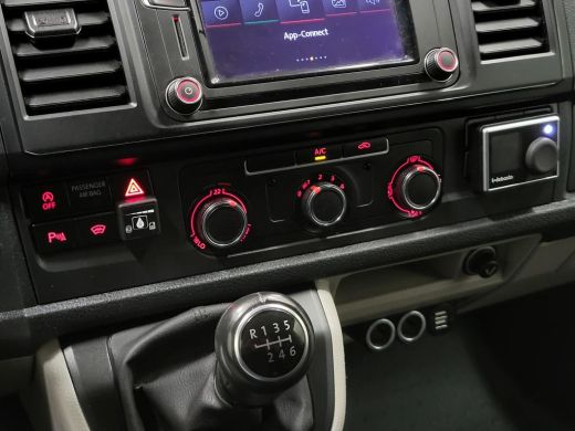 Volkswagen Transporter 2.0TSI 150pk L2/H1 Benzine! ActivLease financial lease