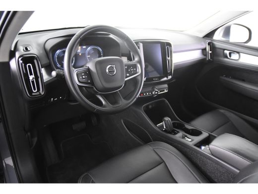 Volvo  XC40 1.5 T5 Twin Engine Momentum Pro *1ste Eigenaar*Leer*Navigatie*Camera* ActivLease financial lease