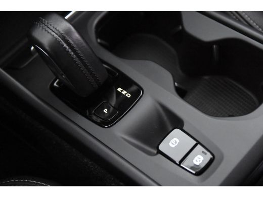 Volvo  XC40 1.5 T5 Twin Engine Momentum Pro *1ste Eigenaar*Leer*Navigatie*Camera* ActivLease financial lease