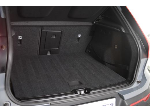 Volvo  XC40 1.5 T5 Twin Engine Momentum Pro *1ste Eigenaar*Leer*Navigatie*Camera* ActivLease financial lease