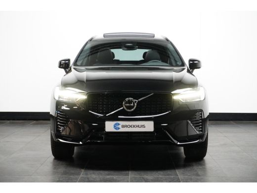 Volvo  XC60 T6 AWD Plus Dark | Panoramadak | Sportstoelen | Donkere hemel | Adaptive Cruise | Trekhaak | BLIS ActivLease financial lease