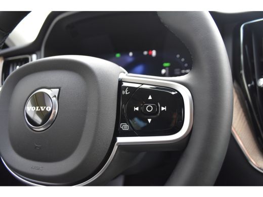 Volvo  XC60 T6 Plus Bright | Trekhaak | Nieuw Model! | HarmanKardon | ActivLease financial lease