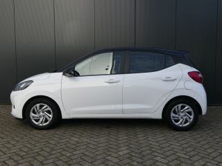 Hyundai i10 1.0 Comfort Smart | Navigatie | Cruise Control | LED | Camera | Airco | Bluetooth