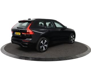 Volvo  XC60 2.0 T6 Plug-in hybrid AWD Plus Dark Stoel + Stuur verwarming | Trekhaak | BLIS | Elektrische stoe...