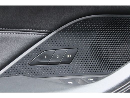 BMW 4 Serie Cabrio 430i | M-SPORT | LASER | MEMORY | AIRSCARF | STUURVERW | LEDER | CARPLAY | CAMERA | ActivLease financial lease