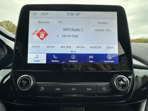 Ford Fiesta 1.0 95PK Titanium | STOEL-, STUUR- EN VOORRUITVERWARMING| NAVIGATIE| CAMERA| ADAPTIVE CRUISE| PAR... ActivLease financial lease