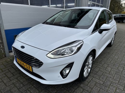 Ford Fiesta 1.0 95PK Titanium | STOEL-, STUUR- EN VOORRUITVERWARMING| NAVIGATIE| CAMERA| ADAPTIVE CRUISE| PAR... ActivLease financial lease