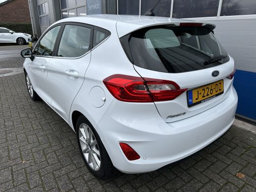 Ford Fiesta 1.0 95PK Titanium | STOEL-, STUUR- EN VOORRUITVERWARMING| NAVIGATIE| CAMERA| ADAPTIVE CRUISE| PAR... ActivLease financial lease