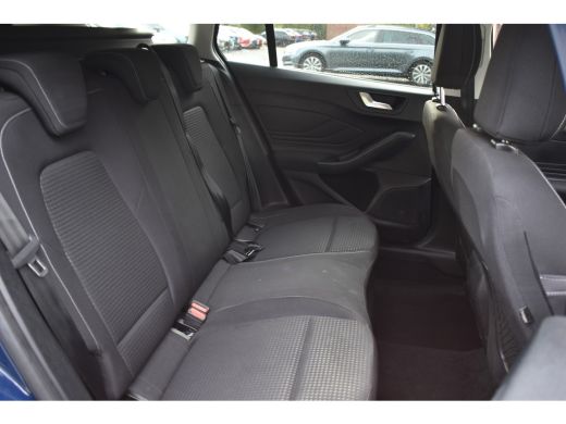 Ford Focus 1.0 ECOBOOST BUSINESS CAMERA/NAVI/CRUISE ActivLease financial lease