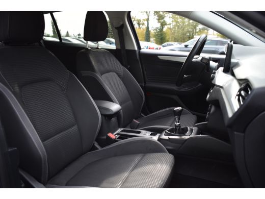 Ford Focus 1.0 ECOBOOST BUSINESS CAMERA/NAVI/CRUISE ActivLease financial lease