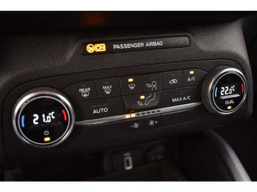 Ford Focus 1.0 ECOBOOST BUSINESS CAMERA/NAVI/CRUISE ActivLease financial lease