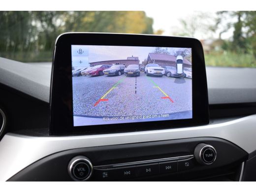 Ford Focus 1.0 ECOBOOST BUSINESS CAMERA/NAVI/CRUISE ActivLease financial lease