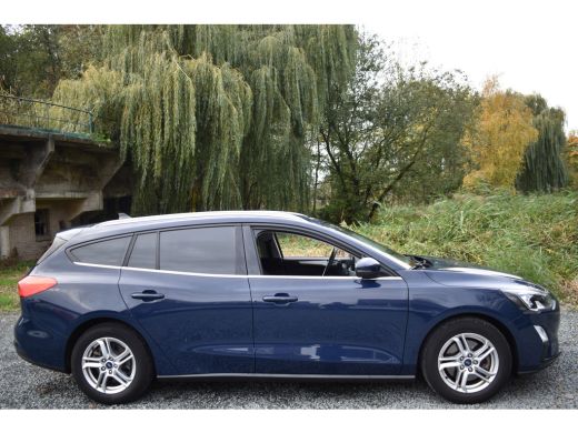 Ford Focus 1.0 ECOBOOST BUSINESS CAMERA/NAVI/CRUISE ActivLease financial lease