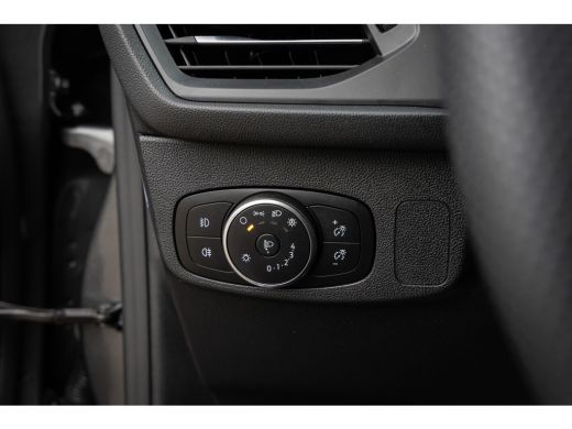 Ford Focus 1.0 EcoBoost Hybrid ST Line | Trekhaak | Stoel/stuur/voorruit verwarming | Camera | Apple Carplay... ActivLease financial lease