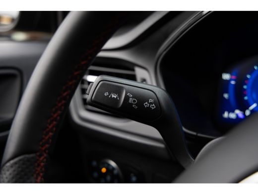 Ford Focus 1.0 EcoBoost Hybrid ST Line | Trekhaak | Stoel/stuur/voorruit verwarming | Camera | Apple Carplay... ActivLease financial lease