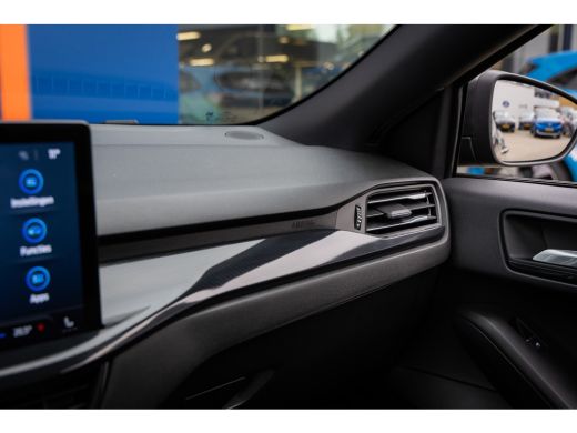 Ford Focus 1.0 EcoBoost Hybrid ST Line | Trekhaak | Stoel/stuur/voorruit verwarming | Camera | Apple Carplay... ActivLease financial lease