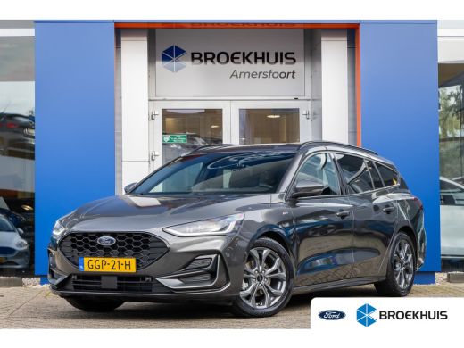 Ford Focus 1.0 EcoBoost Hybrid ST Line | Trekhaak | Stoel/stuur/voorruit verwarming | Cruise adaptief | Dode...
