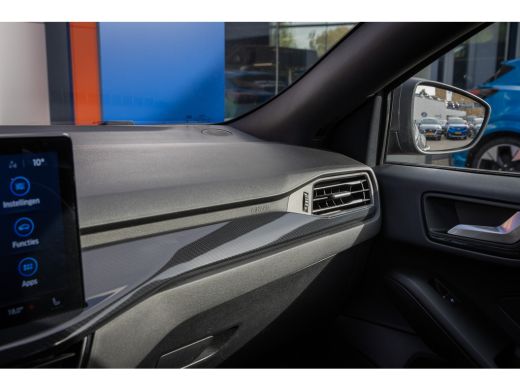 Ford Focus 1.0 EcoBoost Hybrid ST Line | Trekhaak | Stoel/stuur/voorruit verwarming | Cruise adaptief | Dode... ActivLease financial lease