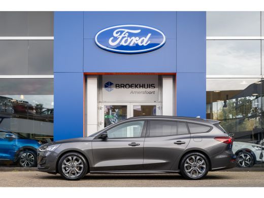 Ford Focus 1.0 EcoBoost Hybrid ST Line | Trekhaak | Stoel/stuur/voorruit verwarming | Cruise adaptief | Dode... ActivLease financial lease