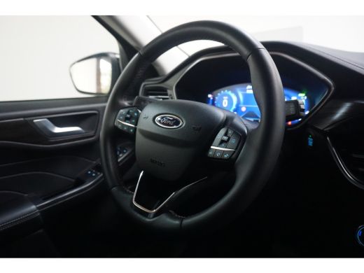 Ford Kuga 2.5 PHEV Vignale | Adaptive cruise | Head-up display | Leder | Winter-pack | Elektr. stoelverstel... ActivLease financial lease