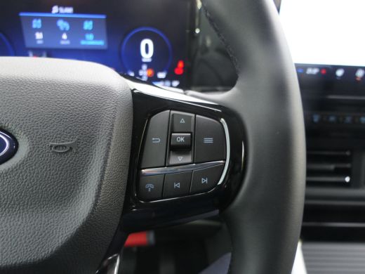 Ford Tourneo Custom Custom L2H1 2.5 PHEV Titanium X 8 Persoons | Adaptieve LED Koplampen | Adaptieve cruise control |... ActivLease financial lease