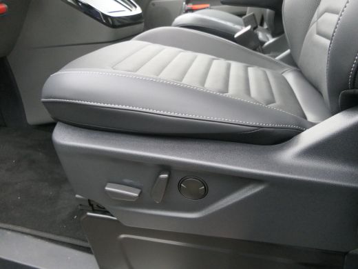 Ford Tourneo Custom Custom L2H1 2.5 PHEV Titanium X 8 Persoons | Adaptieve LED Koplampen | Adaptieve cruise control |... ActivLease financial lease