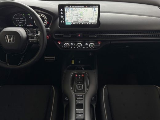 Honda ZR-V 2.0 e:HEV 184 PK SPORT ELEK.STOEL PDC STOELVERW CAMERA CARPLAY ActivLease financial lease