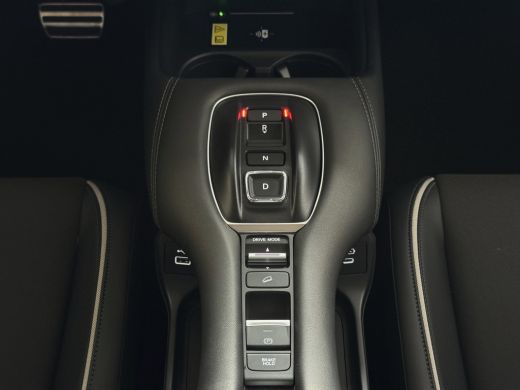 Honda ZR-V 2.0 e:HEV 184 PK SPORT ELEK.STOEL PDC STOELVERW CAMERA CARPLAY ActivLease financial lease