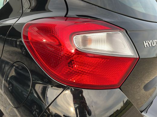 Hyundai i10 1.0 66pk Comfort Smart | LED | Airco | Carplay | Camera | Navigatie | Bluetooth | Cruisecontrol |... ActivLease financial lease