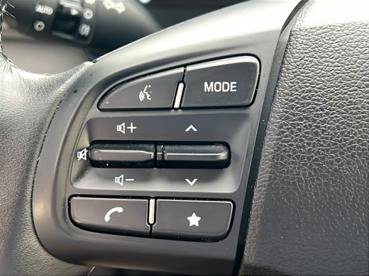 Hyundai i10 1.0 66pk Comfort Smart | LED | Airco | Carplay | Camera | Navigatie | Bluetooth | Cruisecontrol |... ActivLease financial lease