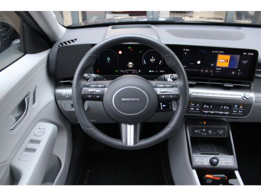 Hyundai Kona Premium Sky 65.4 kWh | Achterstoelen verwarmd | Cruise control adaptief met Stop&Go en stuurhulp ... ActivLease financial lease