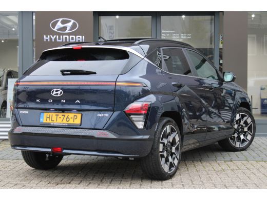 Hyundai Kona Premium Sky 65.4 kWh | Achterstoelen verwarmd | Cruise control adaptief met Stop&Go en stuurhulp ... ActivLease financial lease