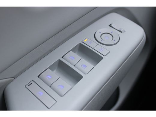 Hyundai Kona Premium Sky 65.4 kWh | Achterstoelen verwarmd | Cruise control adaptief met Stop&Go en stuurhulp ... ActivLease financial lease