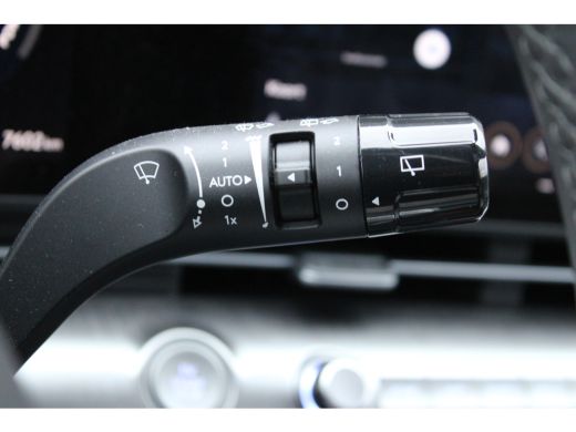 Hyundai Kona Premium Sky 65.4 kWh | Achterstoelen verwarmd | Cruise control adaptief met Stop&Go en stuurhulp ... ActivLease financial lease