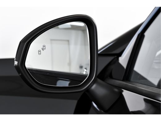 Lynk & Co 01 1.5 PHEV 261PK MY22 | Afn. Trekhaak | 360 Camera | S/K-panodak | Adapt. Cruise | Memory | Elek. k... ActivLease financial lease