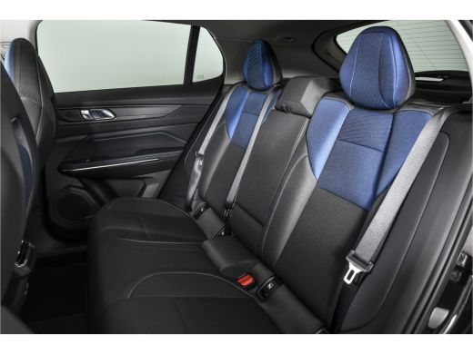 Lynk & Co 01 1.5 PHEV 261PK MY22 | Afn. Trekhaak | 360 Camera | S/K-panodak | Adapt. Cruise | Memory | Elek. k... ActivLease financial lease